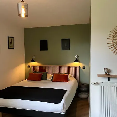 Le Clos Du Pontic Logis Et Cit'hotel